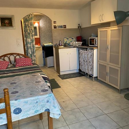 Studio Au Calme A La Campagne 10Mn Centre Ville Béziers Dış mekan fotoğraf